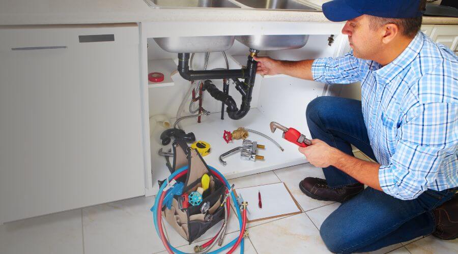 Expert burst pipe repair services in Lafayette, MN
